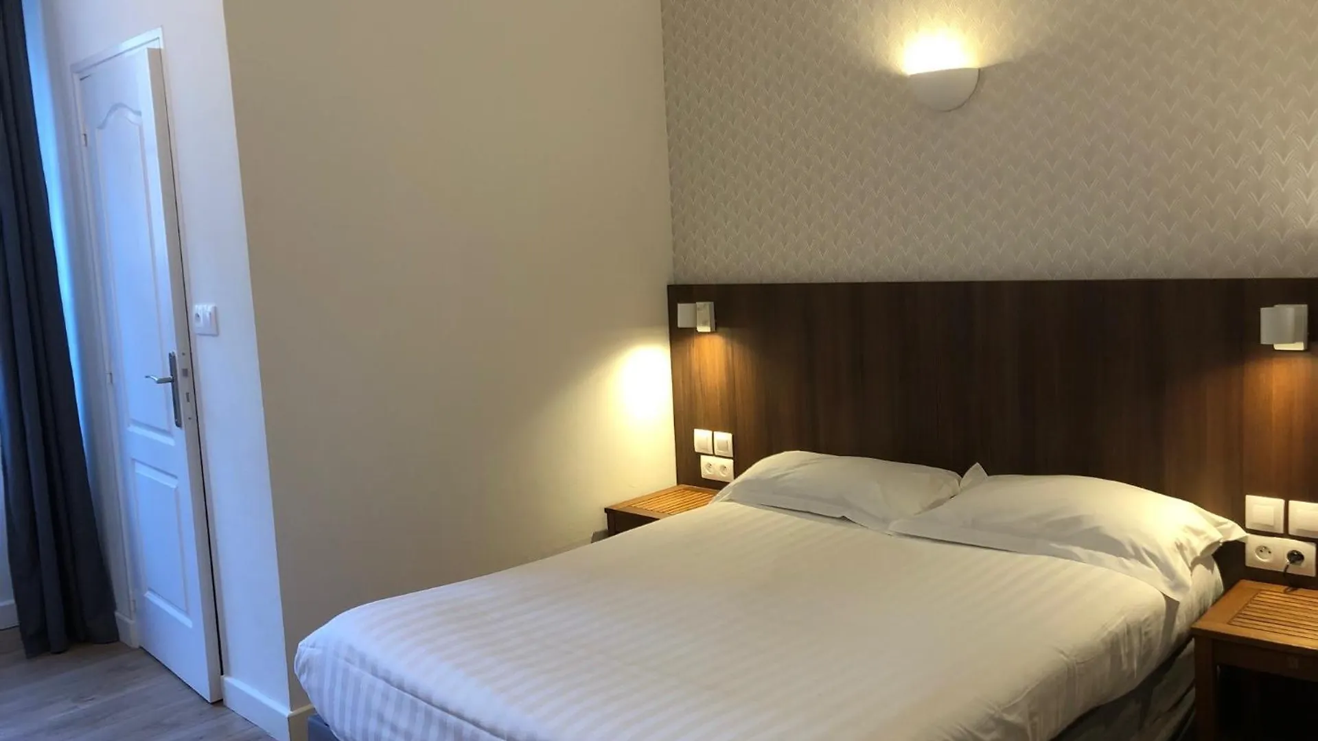 Hotel Ocean Dinan 2*,  Frankreich